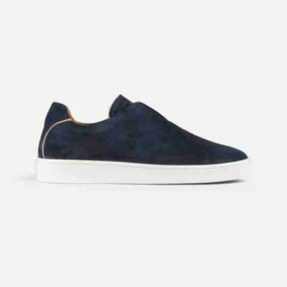 AUR3 Sneaker in Suede