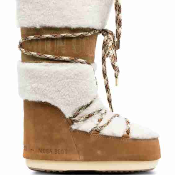 40mm Lace-Up Shearling Boots