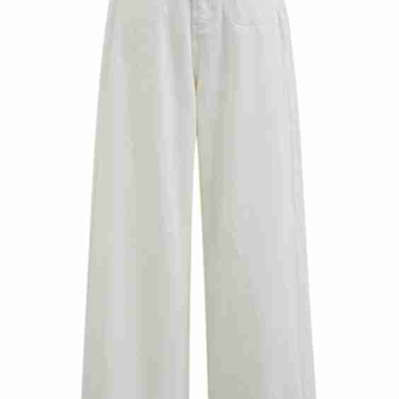 Vintage Charm Straight Leg Jeans in White