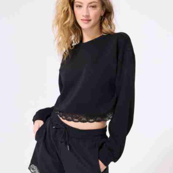 Lace Trim Crew