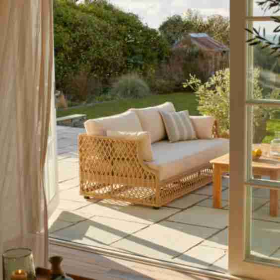 Longmeadow 2 Seater Wicker Garden Sofa