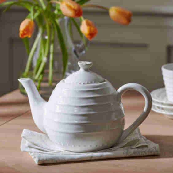 Bowsley Teapot