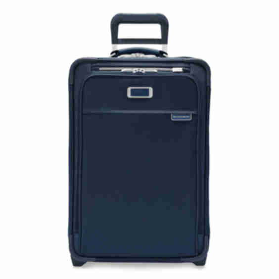 Essential 22" Carry-On Expandable Spinner