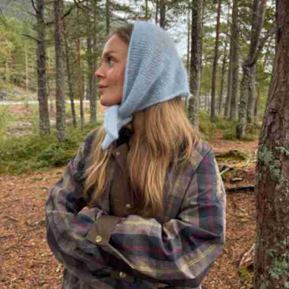 Thea M Reviews