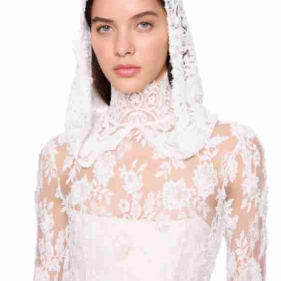 Angels Of Florence Hooded Veil