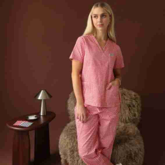 Bennie Scrubs Reviews