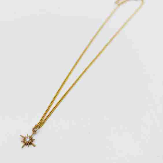 Mini Star Pendant Necklace