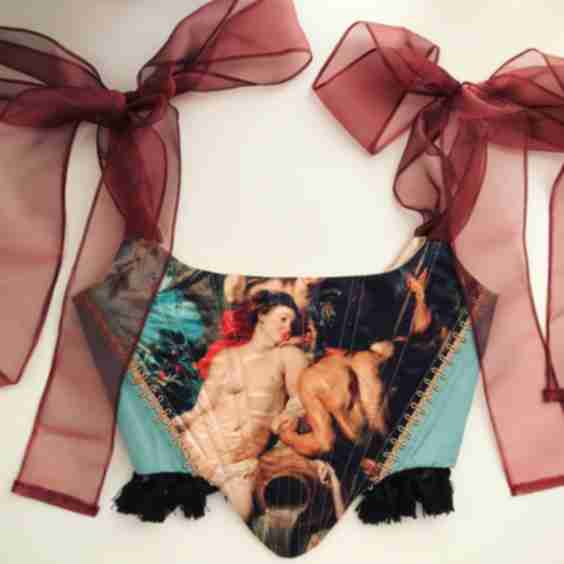 Feelin’ Vintage Artwork Corset