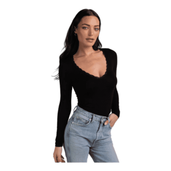 Monica 
