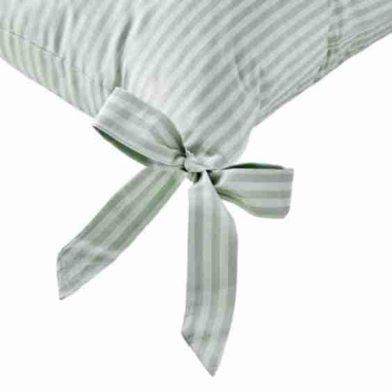 Noelle Bow Pillow 