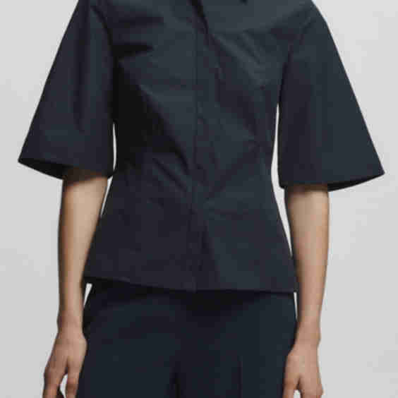 Dion Short Sleeve Buttondown