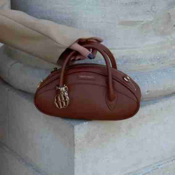 Chiara Cordelia Reviews