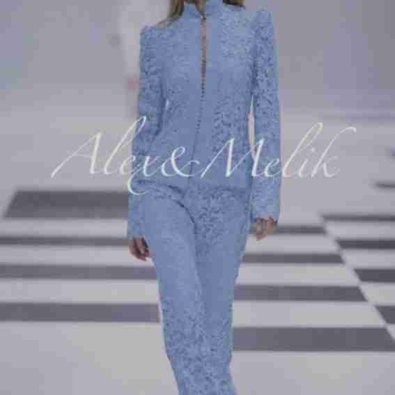 Alex & Melik Reviews