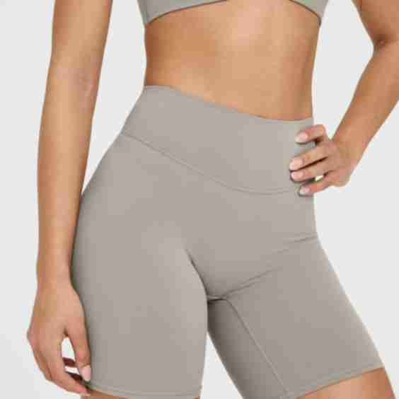 SoftMotion Cycling Shorts 8"
