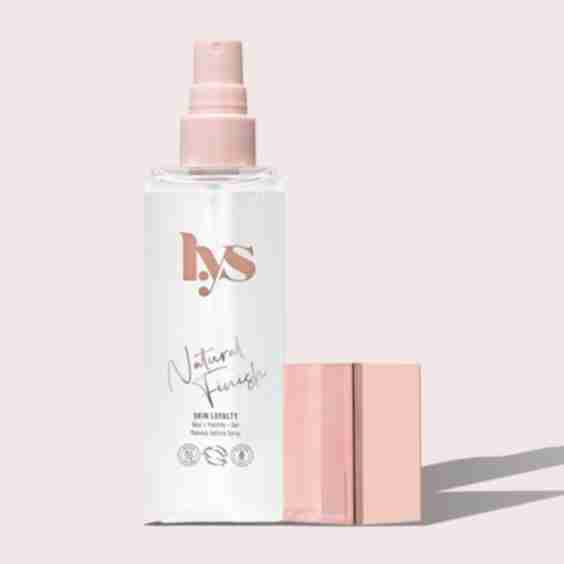 Skin Loyalty Blur + Mattify + Set Makeup Setting Spray