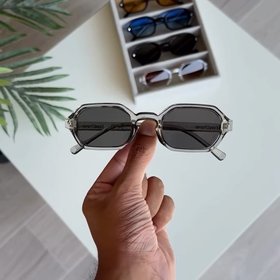 Essntl Frames