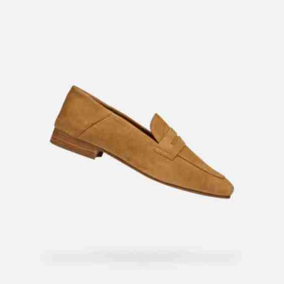 Mantinea Suede Loafers
