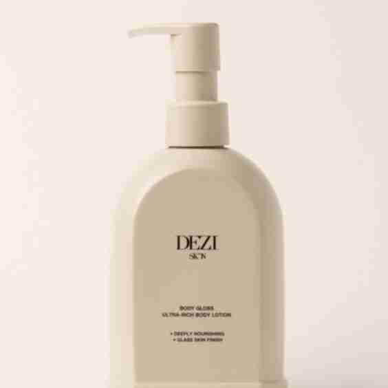 Body Gloss Ultra-Rich Body Lotion