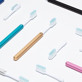 Nada Toothbrush