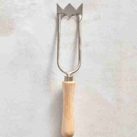 Royal Dutch Hand Hoe