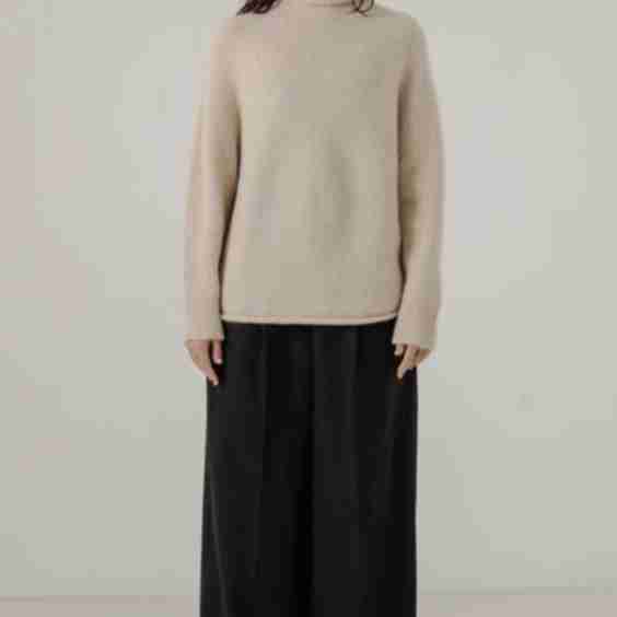 Handloom Rollneck Sweater Cream