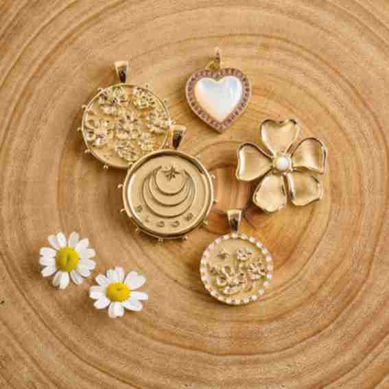 Jane Win Jewelry Reviews
