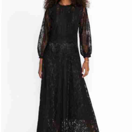 Thea Lace Dress