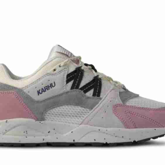 Fusion 2.0 Sneaker 