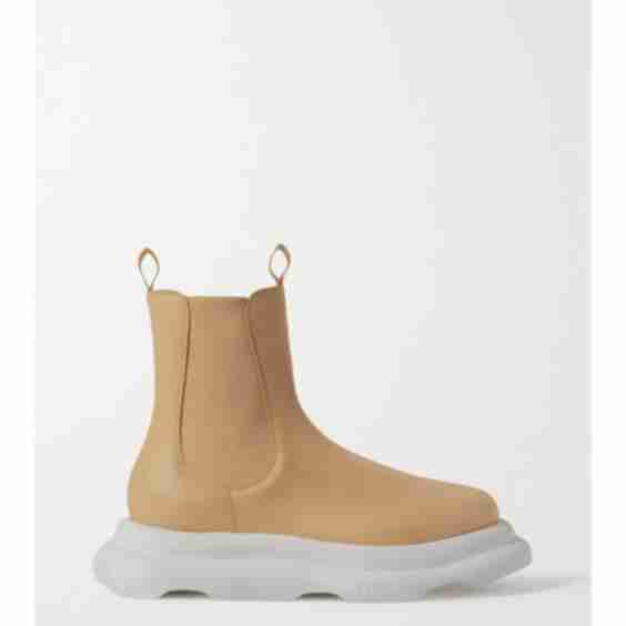Neutral Casual Ariana Leather Chelsea Boots