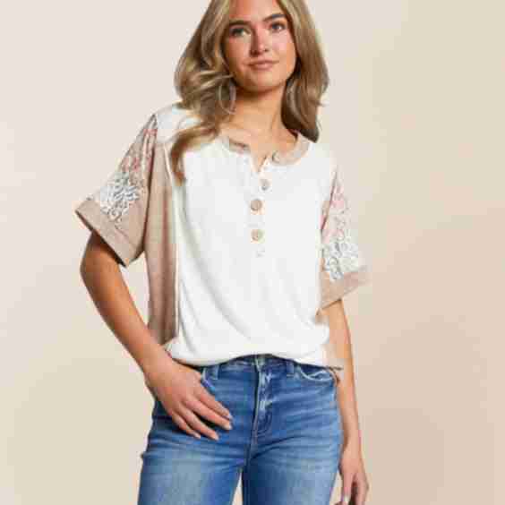 Daytrip Pieced Floral Lace Henley