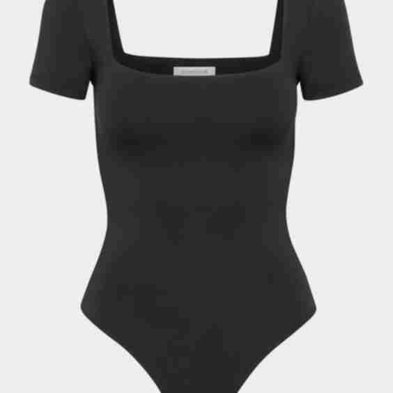 Contour Square Neck Short Sleeve Bodysuit