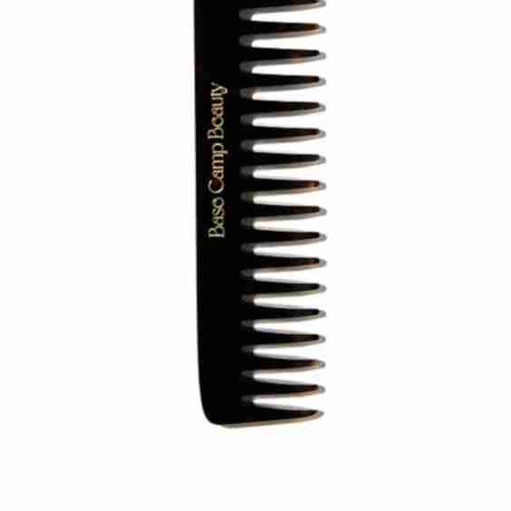Classic Comb in Polished Buttermilk Pattern