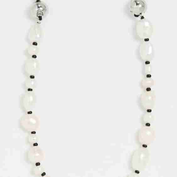Multi Pearl Wristlet