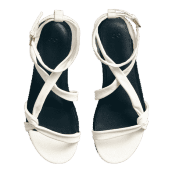 Strappy Sandal in Leather 