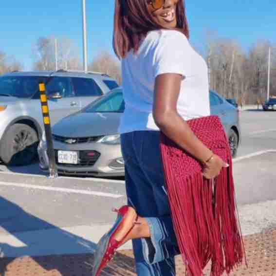 Vanhu Vamwe Reviews