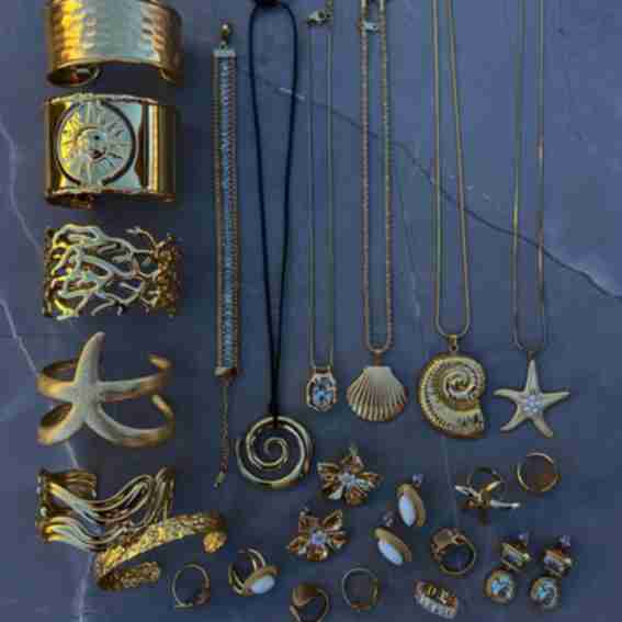 Island Beads Collective Reviews