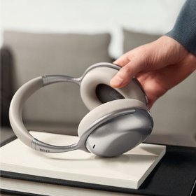 KEF