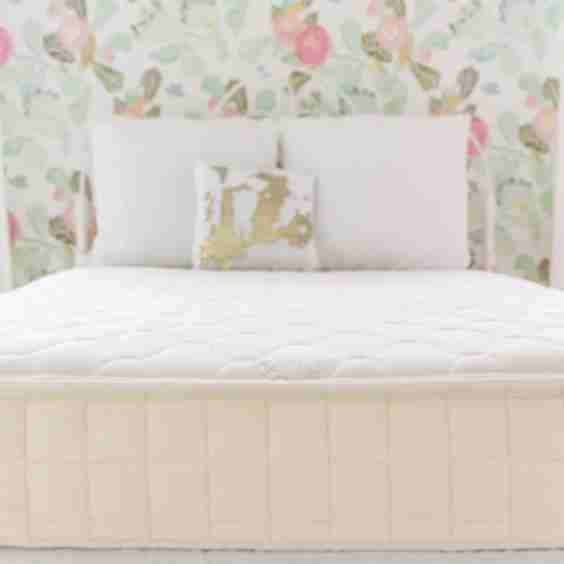 Verse Organic Mattress
