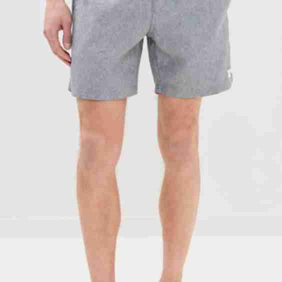 Isaiah Local Shorts 6.75"
