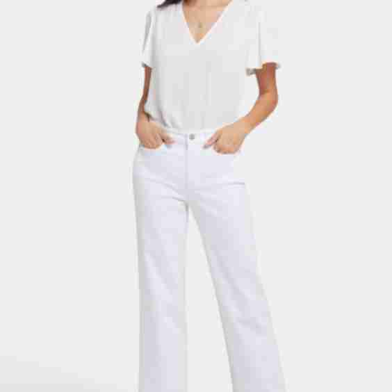 Bailey Relaxed Straight Ankle Jeans