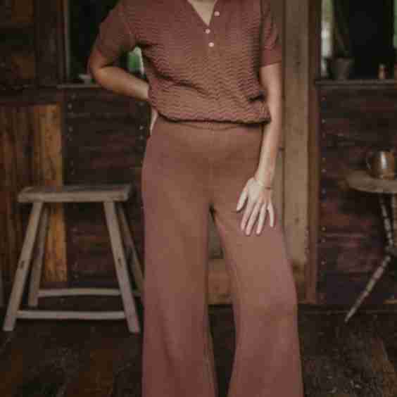 The Wide Leg Knit Trouser