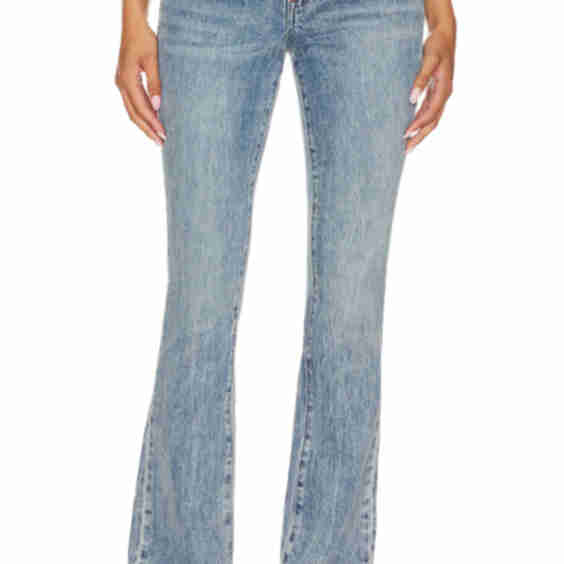 Hoyt Mini Boot Jeans