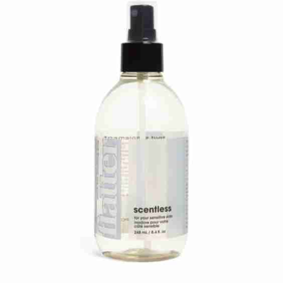 Flatter Smoothing Garment Spray