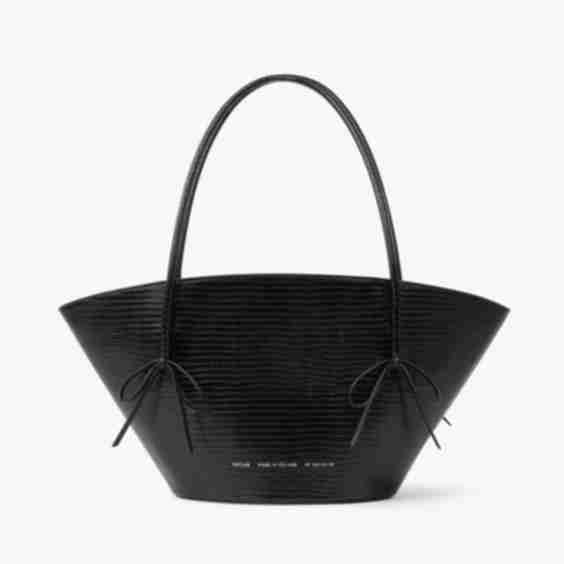 Big Basket With Bows Black Lizard
