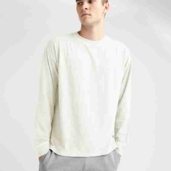 Relaxed Long Sleeve Tee