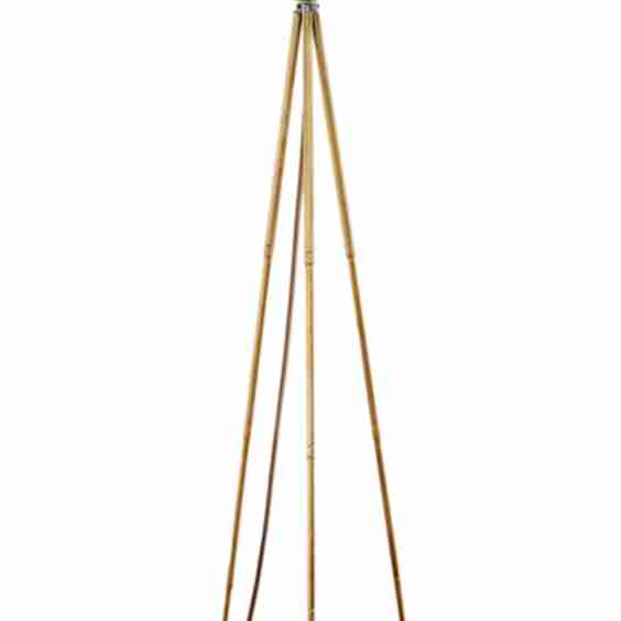 Horst Tripod Lamp