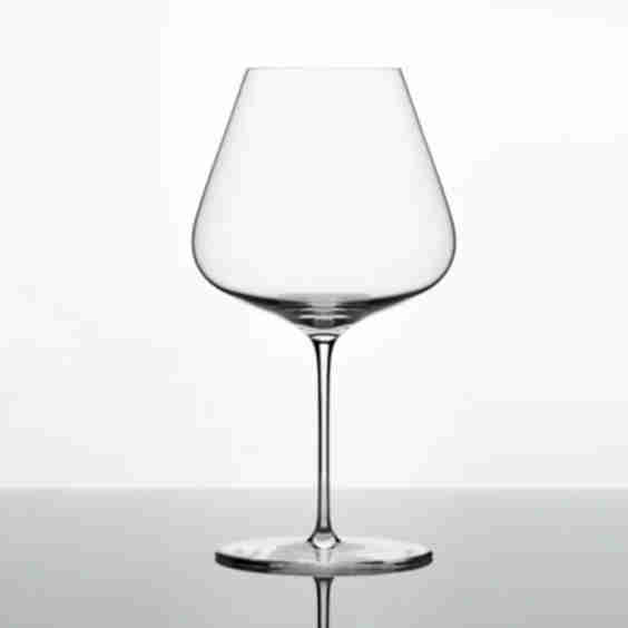 Denk'Art Burgundy Glass