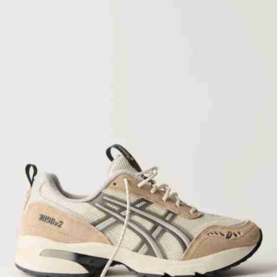 GEL-1090 V2 Sneaker