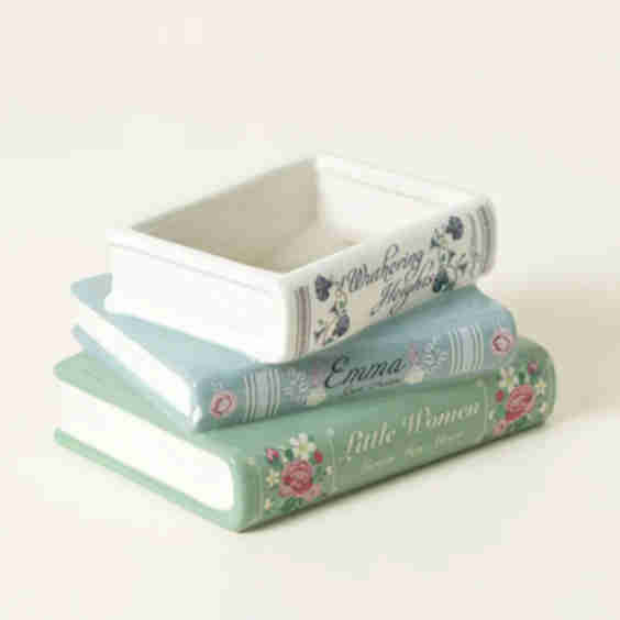 Novel Garden Planter