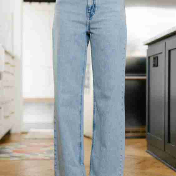 The Classic 90 S Jean